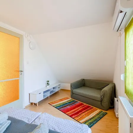 Casa Oliva Private Jacuzzi & Sauna Siófok